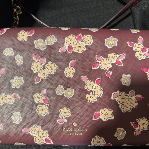 Kate Spade Frosted Floral Tinsel Flap Deep Berry Crossbody/Clutch 6 Card Slots - Picture 3 of 7